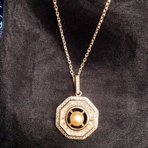 Vantel pearls “Encore” Necklace